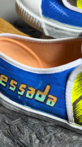 จัดไปตามสั่งครับ#Dongเพ้นท์รองเท้า🖌️🎨 #nanyang #รองเท้าตะกร้อเพ้นลาย 