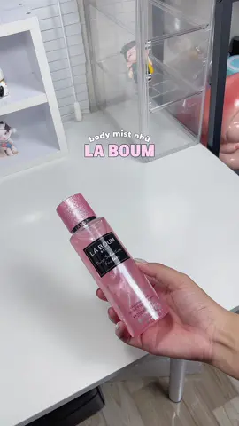 ra đường là tui hong thể thiếu bodymist rùi đó🎀✨#mytamnunbox #xuhuong #tiktok #laboum #bodymist 