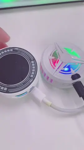 พบกับอุปกรณ์ที่ทำให้โทรศัพท์ของคุณเย็นลง #พัดลมระบายความร้อนโทรศัพท์ #พัดลมระบายความร้อน #เกมเมอร์ #เกม #แนะนํา 