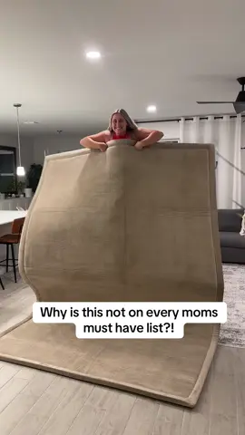 Love love love love! I’m struggling on whether to put this in our play room or leave it in our living room because it’s so dang soft and squishy! I also feel like it would be great for cousin sleep overs to roll out when all the little cousins sleep in the living room! 🙌🏼🙌🏼 #memoryfoam #playmat #babymat #playmatbaby #baby 