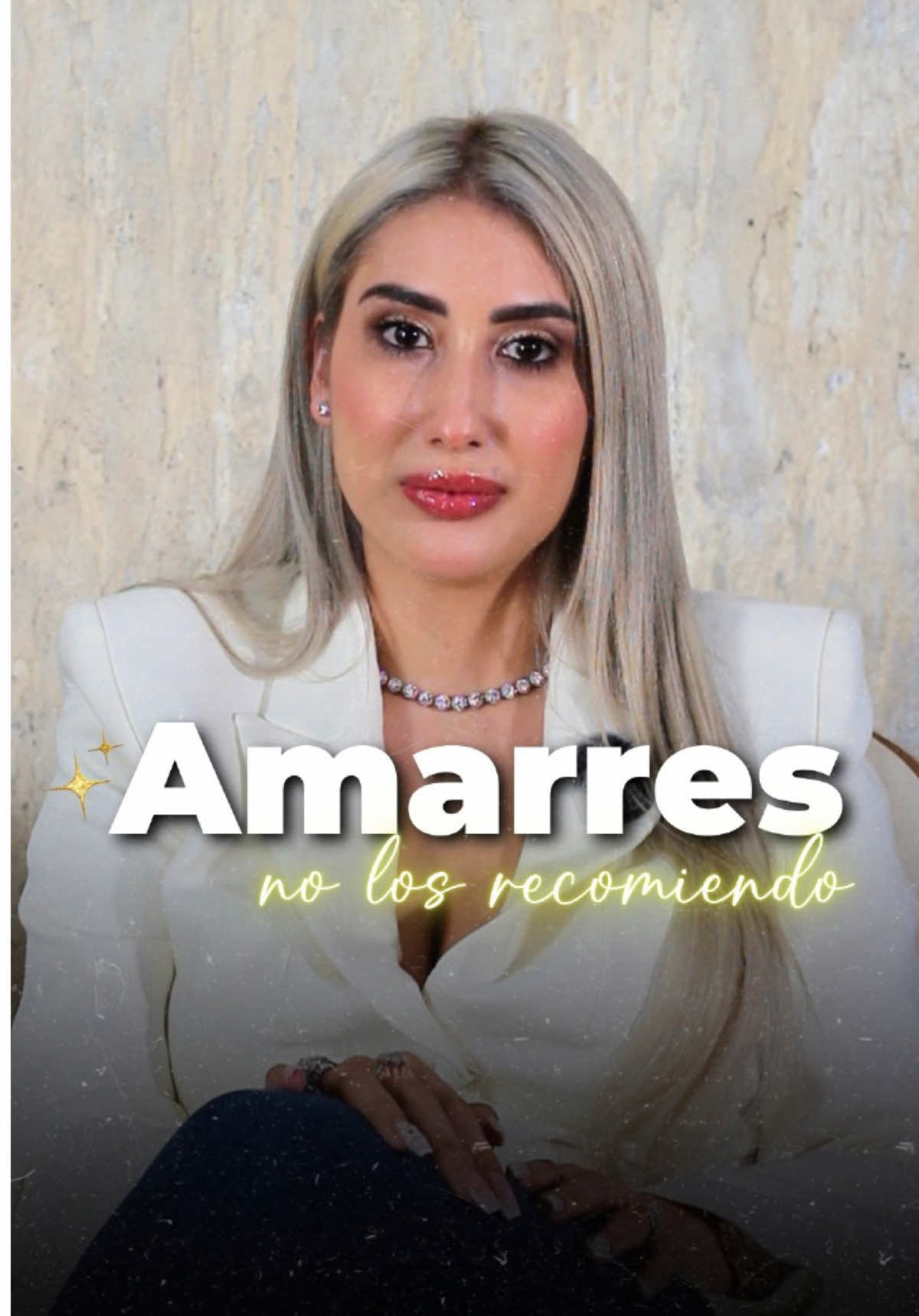 ✨ Sí, se puede amarrar a alguien que no te ama, pero el precio es demasiado alto. He visto personas vacías, obsesionadas, sin paz ni respeto en su relación. Porque lo que no nace del alma, siempre termina siendo un castigo. 💔 No te amarres a un infierno disfrazado de compañía. Si de verdad lo amas, hazlo desde la luz, no desde la manipulación. 👉 Escríbeme y te muestro cómo atraer amor limpio, sin destruir tu paz.