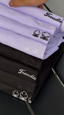 SNEAK PEEK 👀⚪️⚫️ #treadless #outfitideas #tshirtpolos #soon #OOTD 