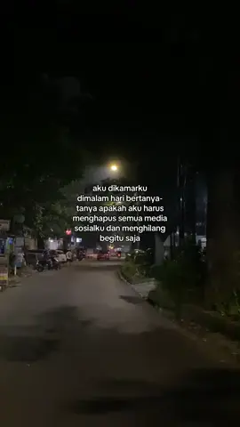 aku dikamarku dimalam hari harus menghapus semuanya#promoseruweekend 