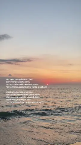 #laut #ocean #sastra #puisi #pantai 