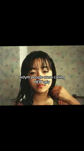 She’s so beautiful, I’m convinced everyone was blind #pen15edit #pen15hulu #mayaerskine #maya #annapen15edit 