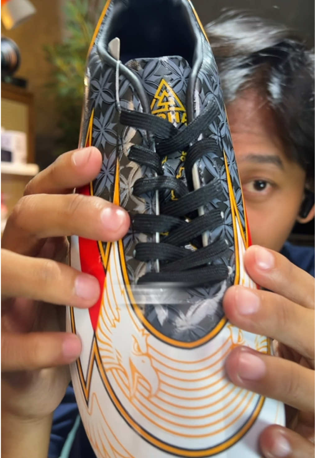 Makin cakep nih brand lokal original #sepatubola #sepatubolaapha #sepatubolaori #sepatubolaoriginal 