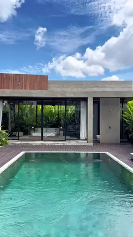 Sleek, modern, and just 15 minutes from the beach—this 3-bedroom villa blends tropical elegance with urban edge. Set across two contemporary buildings, enjoy open-concept living, sunlit spaces, and a private pool surrounded by lush greenery. Whether you’re relocating or investing, this villa is the perfect base for Bali life—with 22 years remaining on lease and a peaceful setting near Canggu’s hotspots. 3 Bedroom Villa • Pererenan • 22-Year Leasehold • RF6404 #ModernBaliVilla #PererenanLiving #ConcreteChic #BaliLifestyle #VillaForSale #BaliHomeImmo #TropicalDesign #BaliInvestment #IslandRetreat #minimalistvibes 