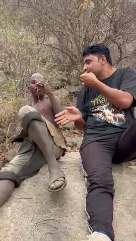 “Whistle gone wild 🎶😂” Gingidaa tried the whistle I gave him and oh my… he was laughing so hard 🤣🤣. The sound, the vibe, the joy—it was totally crazy but so much fun! These are the moments that turn into unforgettable memories with my Hadzabe friends 🥰. 👉 More laughter & adventures on YouTube 🌍 | Follow for daily fun 😇 #Hadzabe #TribalVibes #WhistleChallenge #gingidaa