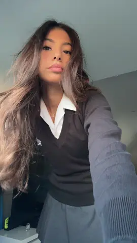 my hair looks 🤢#fypageシ #foryoupage #relatible 