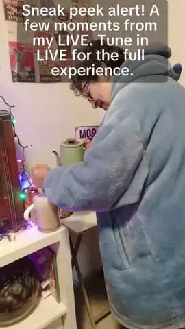 Sneak peek alert! A few moments from my LIVE. Tune in LIVE for the full experience. #tiktoklive #livehighlights