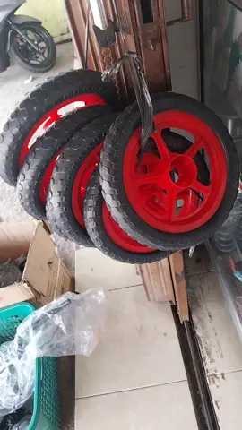 ban mati ukur 12 inc  sekalian komnya jg ada#onderdilsepedabugelkedungjepara #wa089601345894 