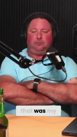 Back in the day, if you wheeled a 900 — you weren’t just driving… you were big-cocking. #RippleEffectPodcast #FYP #BigRigEnergy #TruckerFlex #W900Dreaming #TruckTok #OldSchoolCool #RigRespect #CockpitConfidence #KenworthKings