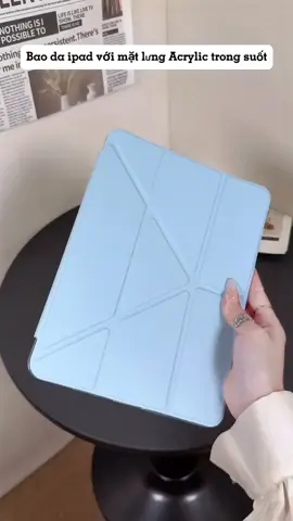 Bao da iPad với mặt lưng Acrylic trong suốt, chống ố, có nắp gập đa năng. #baodaipad #opipad #vobaoveipad #baodaipadacrylic #xuhuong 