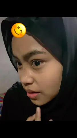 في أيدي الأشخاص الذين يقدروك، أنت زهرة مميزة. ditangan orang yang menghargaimu, kamu adalah bunga yang istimewa. #fyyp #arabicsong 