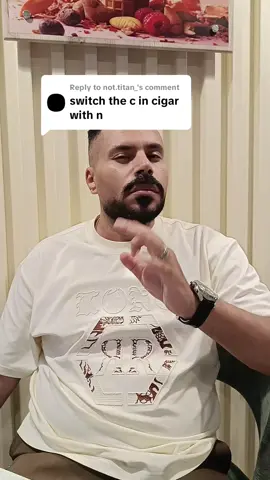 Replying to @not.titan_ ده بجد#انجلش #انجليزي #محمود_سعودي 