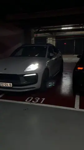 Poursche macan 💘#شعب_الصيني_ماله_حل😂😂 #algeria #fypツ #fyp #macan 