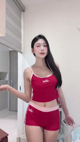 bài này dang hot ah =)))                           #viralvideo #xuhuong #hiphop #tiktok #xuhuongtiktok 