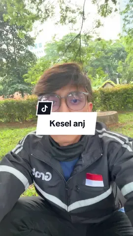 TOLONG LAG FASILITASI PARKIR OJOL, KARNA YANG PESEN JUGA COSTUMER SITU JUGA !! #fypシ゚ #xyzbca #foryou 