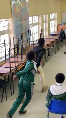 Life in the Township  😂😂😭  #makaulafoundation #acting #delft #khayelitsha #schooltheater 