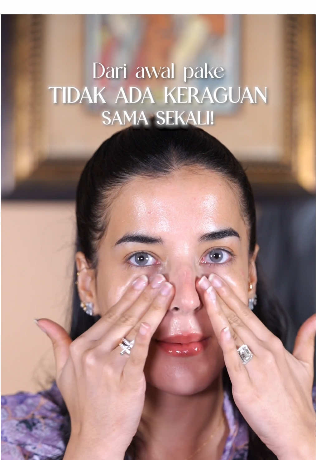 Bikin kenceng iya, ngepembapin nggak perlu ditanya, gongnya lagi udah Tasya Farasya approved? Auto checkout sih~ #SerumViral #MoisturizerViral #DexTasyaFarasyaApproved #TasyaSerumMoist 