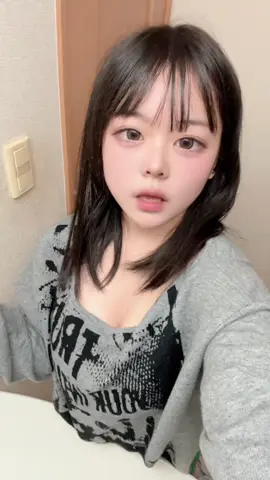 ネットだと高校生に見えるとか言われるけど現実は年下にみられるのなぜ #10 #東京 