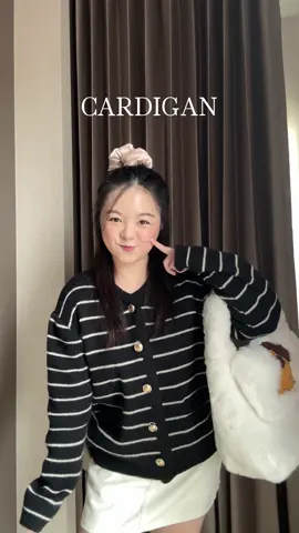 เสื้อคาร์ดิแกนไหมพรม ลุคคุณนู๋สายเกาหลีน่ารักมากค่า #cardigan #outfit #น่ารัก #tiktokshop 