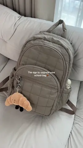 It's time to change to a beautiful and practical backpack🥰#bagsmart #bagsmartmy #beggalas #backpack #schoolbag 