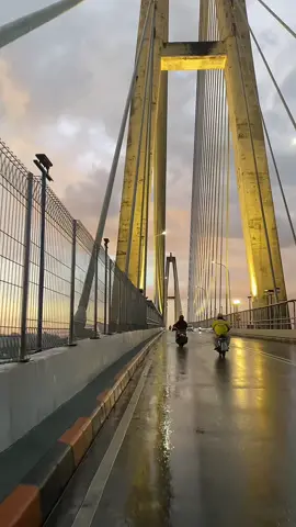 Jingga #samarinda #senja #sunset #sky 