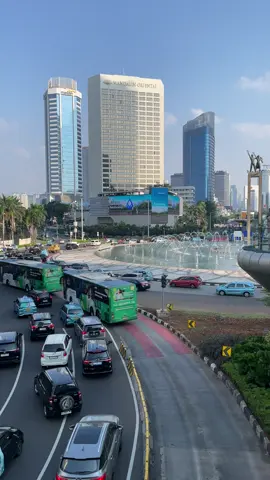 Bundaran HI sore hari #jakarta #indonesia🇮🇩 