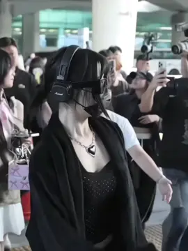 miss asa😵‍💫❤‍🔥 #asa #enamiasa #babymonster #airport #fyp 