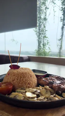 It was my first class at college 🥰#foryoupage #viral #followers #chowmuhaninoakhali #chowmuhanisacollege #rooftop #tiktok #noakhali #skyview#chowmuhanisacollege 