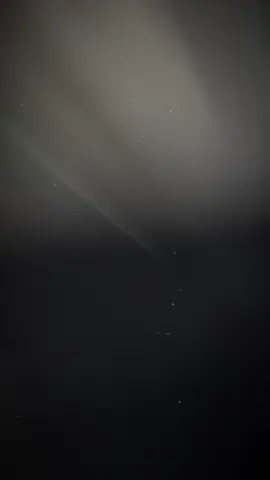 anh yêu tôi ?? anh lấy gì để nuôi tôi 🤪