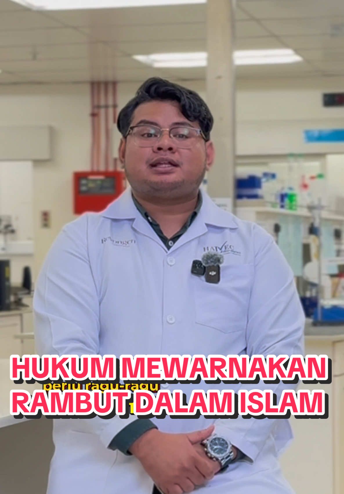 HUKUM MEWARNAKAN RAMBUT DALAM ISLAM Islam membenarkan mewarnakan rambut, lebih-lebih lagi untuk menutup uban, asalkan bahan yang digunakan halal, suci & tidak menghalang air wuduk. Malah, ia juga menjadi sunnah untuk tampil kemas di hadapan pasangan. nak cuba inai halal yang telus air & patuh syariah? klik beg kuning sekarang 🛍️✨ #inairepublic #PewarnaRambut #HennaHairColour #inairambut #pewarnarambuthalal #haircolor #hennahaircolour #inairambuthalal #inaipewarnarambut #pewarnarambut #pewarnarambuthalal 