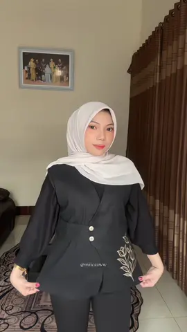 #rompiwanita #vestoutfit #vestwanita 