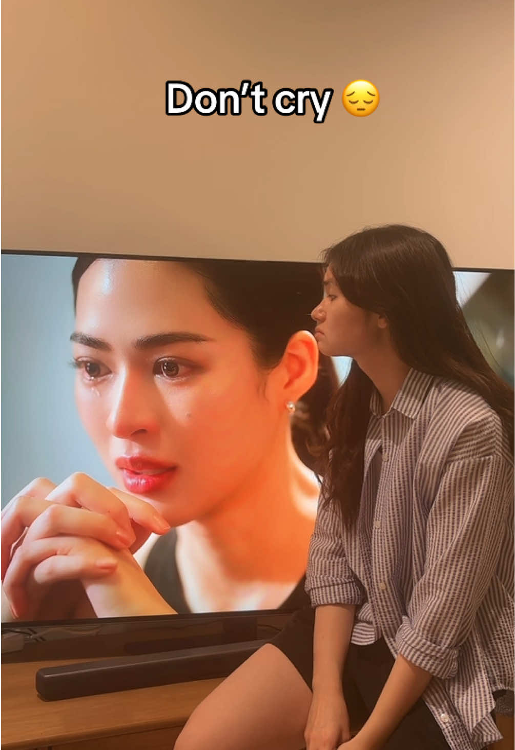 Take my mop, you can use it anytime, you girls cried so much the tissue don’t work anymore  😔😔😔 #Lingorm #fyp #linglingkwong #ormkornnaphat #foryou