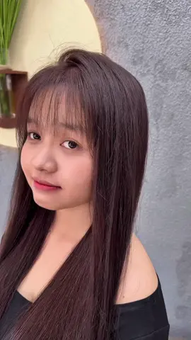 Nhuộm phủ bạc cho em 18 tuổi một lần mỳ ăn liền luôn. Chỉ cam thường nói không với chỉnh app, khách thực tế .