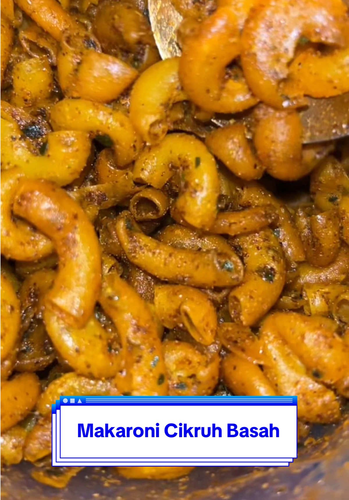 Ihhh kenapa baru tau sekaranggg #makaroni #makaronipedas #pedascikruh #bumbubasah #makaronibumbubasah #fyp 