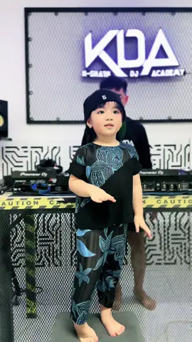 MC BABY At #KSharkDJAcademy  #DJ #KDA #xuhuongtiktok 