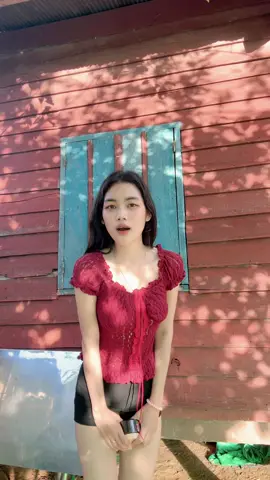 ដូចទីងមោងរាំអត់