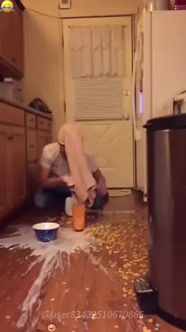 Funny moments of failure #funny #funnyvideos #fail #funnytiktok #fyp #foryou #USA #funnymoments #unlucky #scared #fypシ゚viral #funnyvideo 