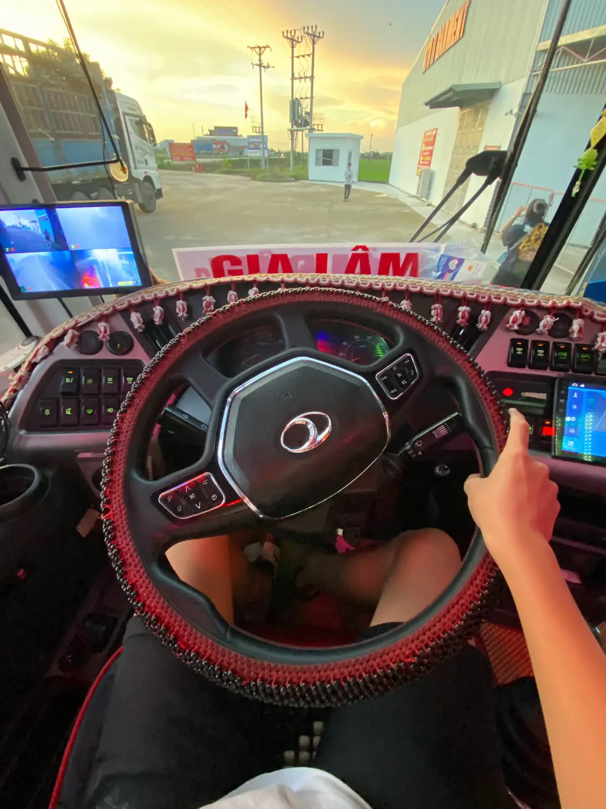 Đánh đổi tất cả để lấy ước mơ và kiếm vì đồng tiền mang lại hạnh phúc cho iêm😊 cố tất cả để mang cho gia đình hp và 1 mái ấm☺️😉#xuhuongtiktok #xhuonggggg #tiktok #xhuonggggg #xuhuongtiktok 