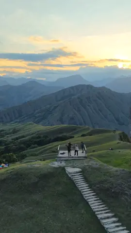 #fyp  #tebingromantistanatoraja  #you are so beautiful🥹🥰