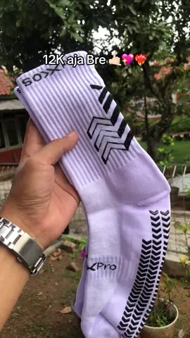 buat futsal dan sepakbola. #shoes #futsal #sepakbola #fyp #kaoskaki 