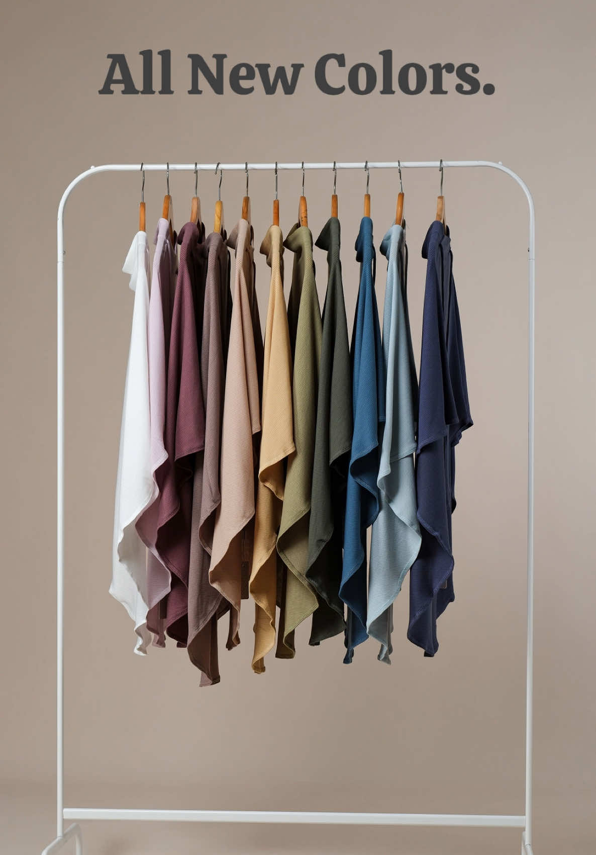 New colors just dropped ! Mana yang jadi your next favorite color ? 👀👌🏻 #fisura #hijabdaily #recomendation #fisurascarf 