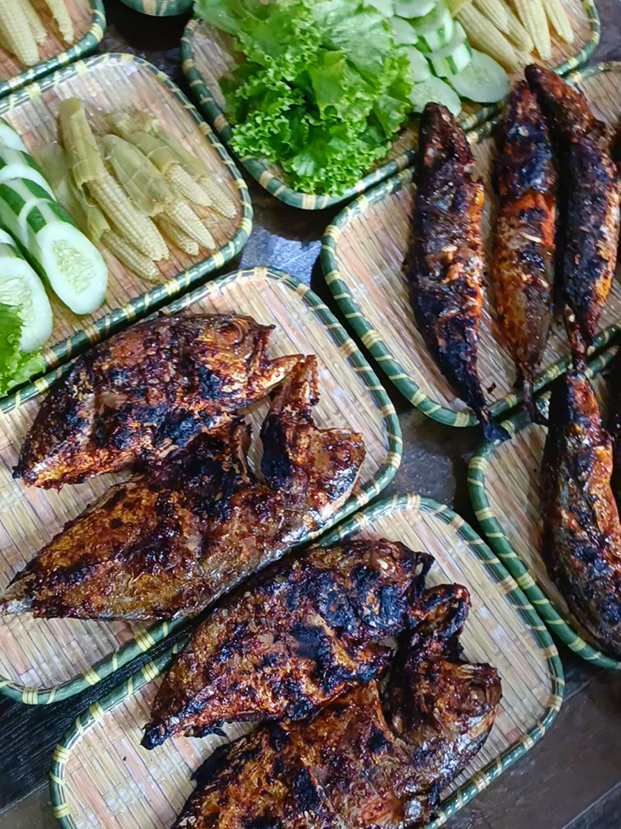 Bismillahirrahmanirrahim, kedai Raru'Ka Kalianda bisa berkembang 😇🥰 #jajanankalianda #kulinerlampung #jajananviral #makananenakkalianda #kedairarukakalianda 