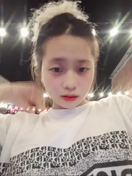 k tin đó là thật em vẫn yêu cố chấp 😉