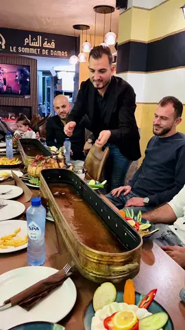 #مطعم_قمة_الشام 