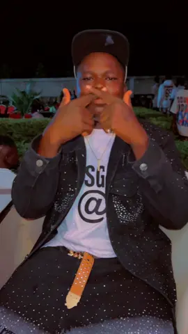 @WIZKID BG 🎮 {667} @Ekey million 95 @Petit pro de pro1 @~🧸miss🦋bambara ❤️🇧🇫🇨🇮 @Petit papa 