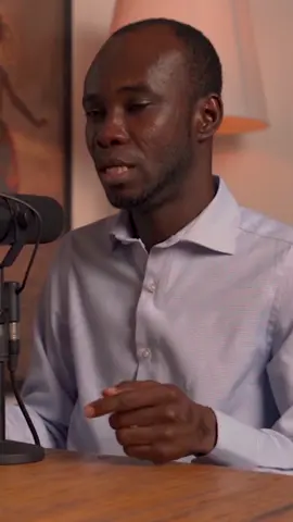 Mettre le feu aux tombes des parents ? 😅 Toute la vidéo disponible sur notre chaîne YouTube avec le lien dans la bio 🔥  Hôte : @Laté Mawutowou LAWSON 🇹🇬  Invité : @Akibou Bassabi Moussé  N'hésitez pas à vous abonner à notre chaîne YouTube  #lanuit #lanuitlepodcast #mawutowoulawson #togolais228🇹🇬 #team228🇹🇬 