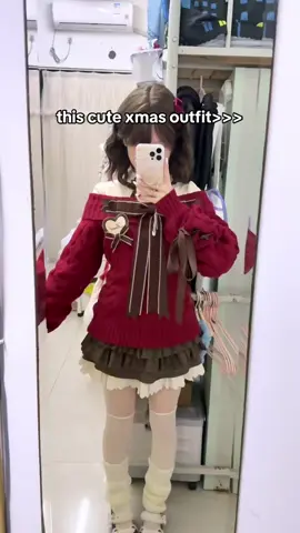 this cute christmas party outfit arghh😫😫🫶🏻🫶🏻#sweater #redfit #kawaii #xmasoutfit #dyjein